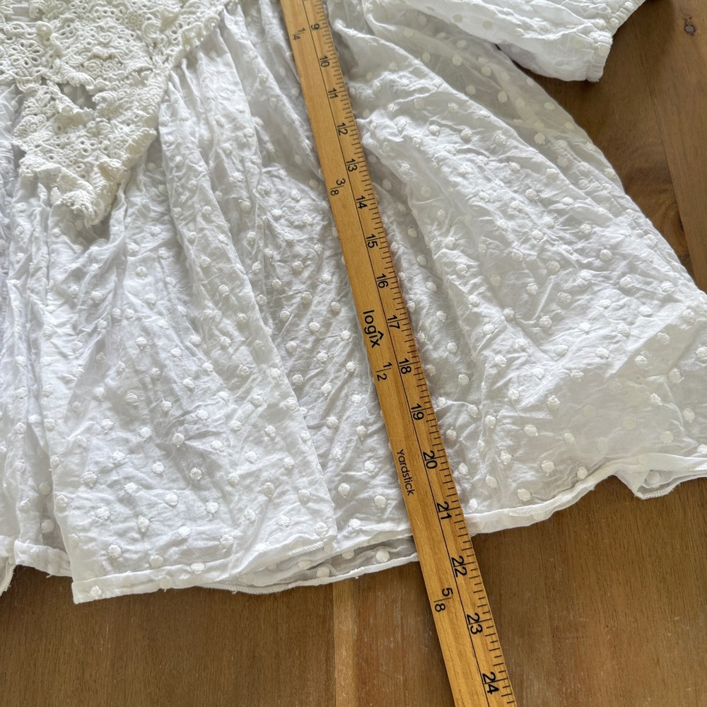 THE GREAT. Swiss Dot Blouse Womens Size 2 White Crochet Lace Ruffle Puff Sleeve - Picture 11 of 15